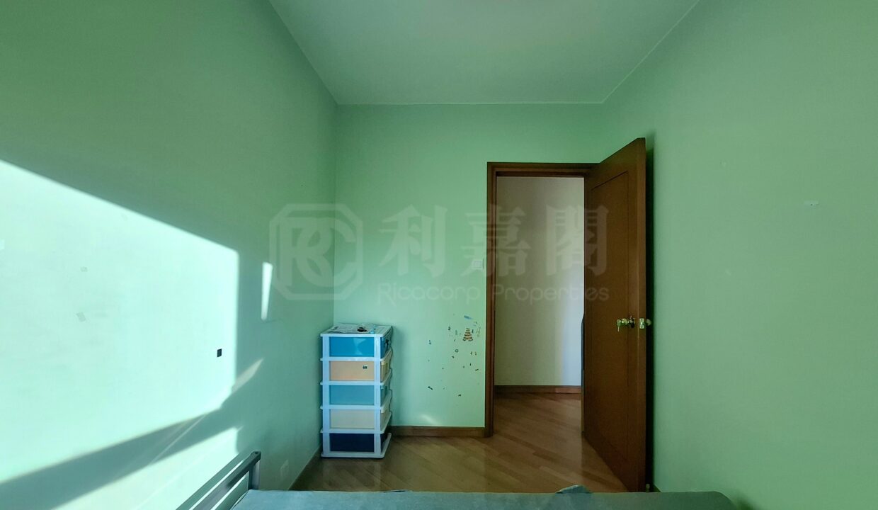e380b379-3964-4321-a991-21ee5a418393.jpeg
