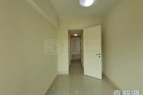 e39fc628-7d08-42d8-834d-18c8107c2e30.jpeg