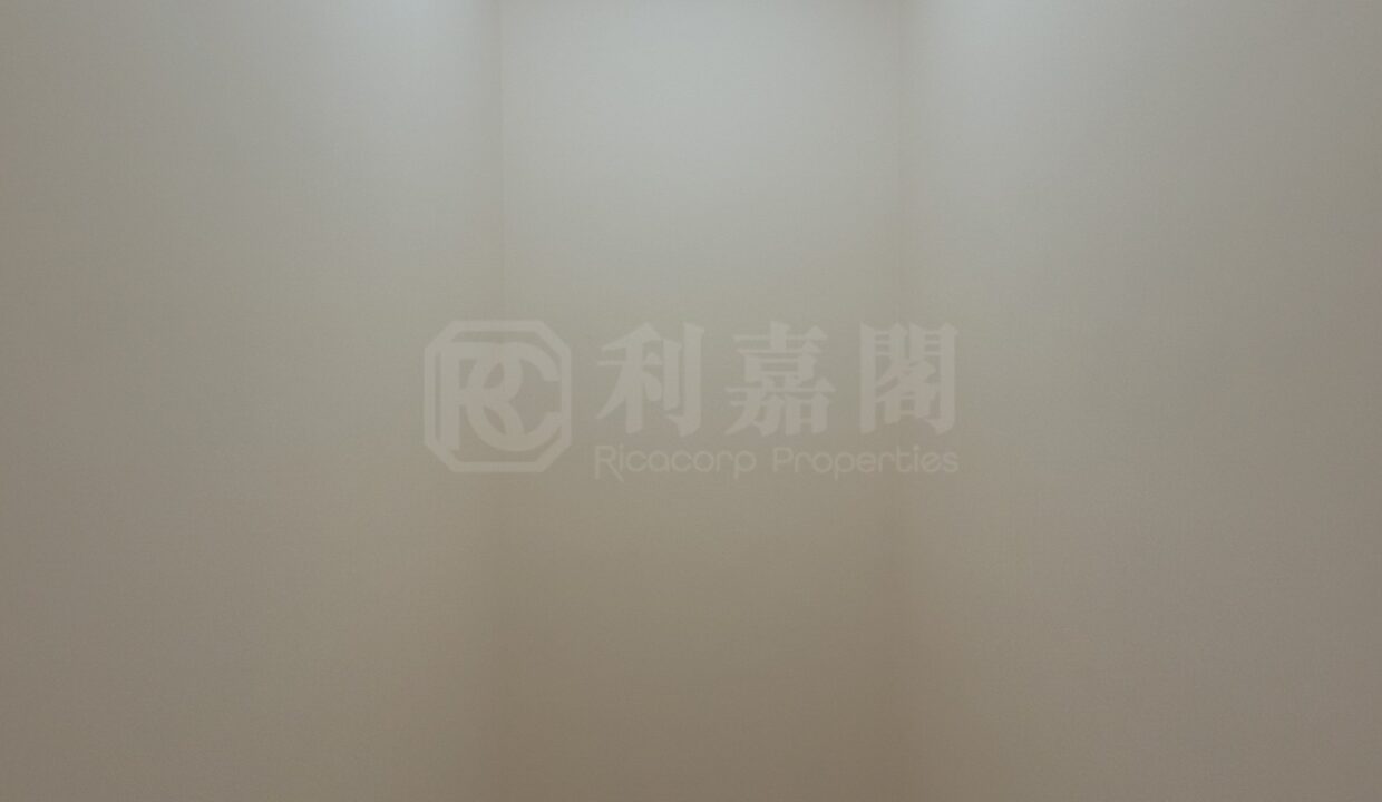 f045f9d3-1b31-4984-af72-2c3f17968a83.jpeg