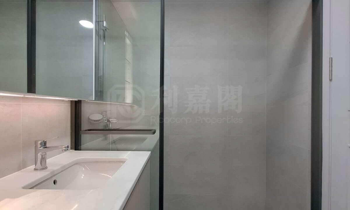 f1a17197-d472-4cad-83bf-1ae0bacf9372.jpeg