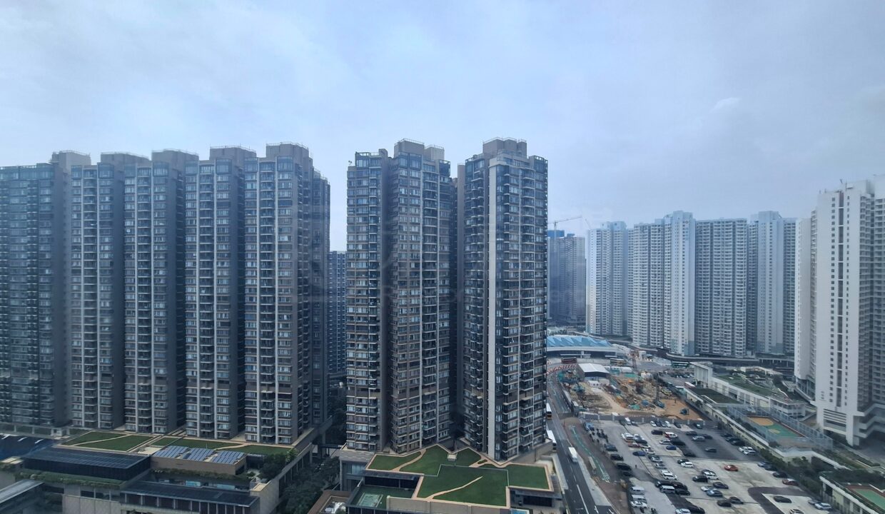f834d93c-7a0f-4aaa-a6c9-f97c2df33fe2.jpeg