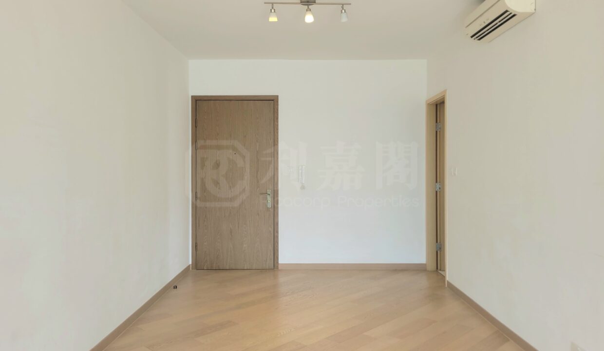 2f969967-b545-43c5-b166-8862e20290a2