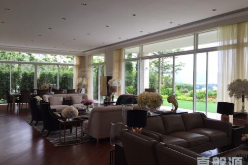 421dbe6e-811f-4a77-a2bd-5c9d19a9ee2c