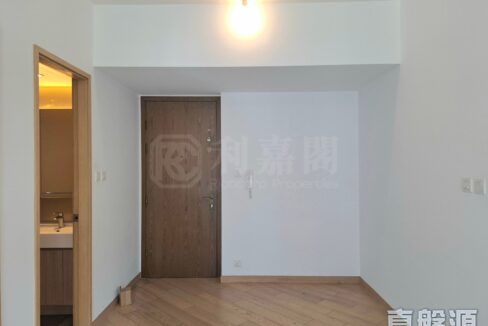 73b9bd24-e3ad-49b1-a4df-47a609ac3a16
