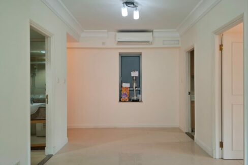 WhatsApp Image 2025-03-23 at 8.50.34 PM (2)