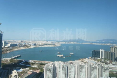 bc3193a6-c82c-4674-ba1d-29da068979ff