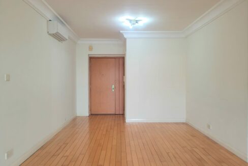 e833cb52-42a8-4bd1-8721-8eff662c94ba