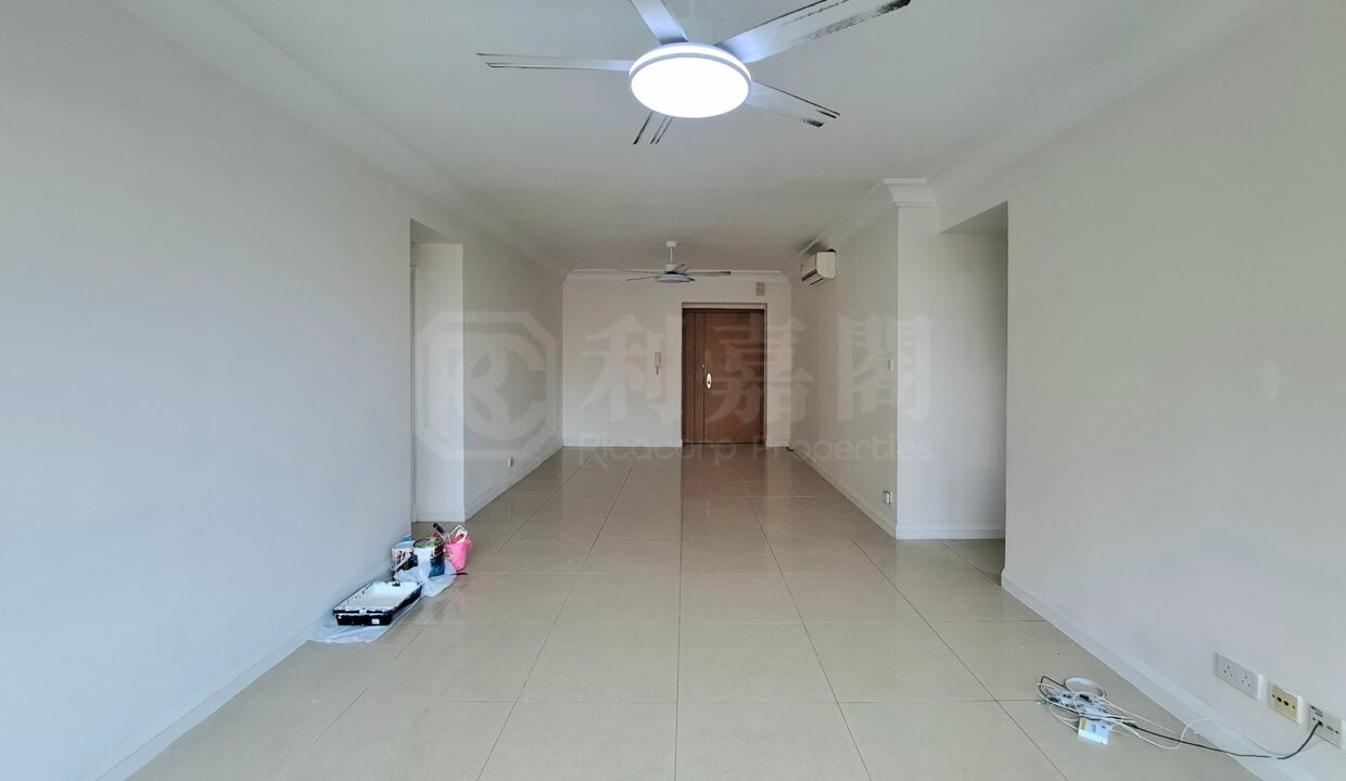 efacd9fb-17c8-4ddc-8644-364fd032167c