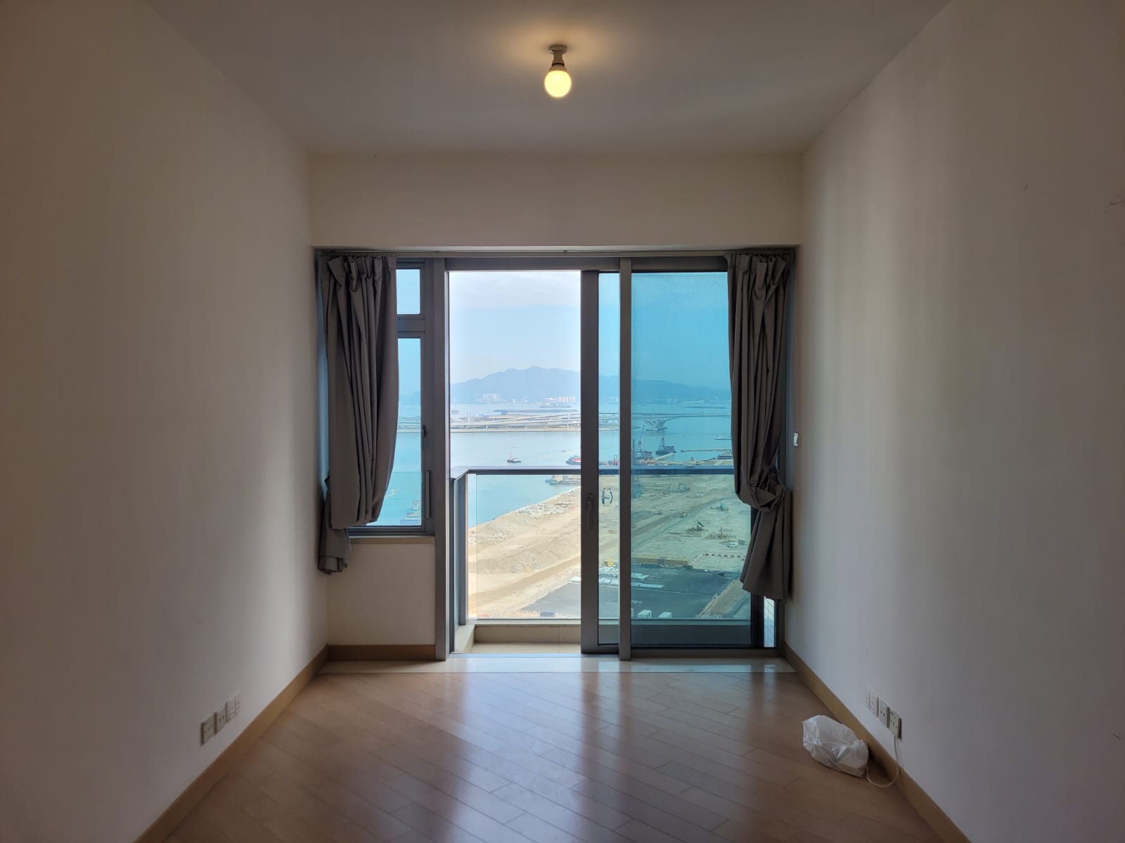 Real Disk KEY Three-bedroom with ensuite high-rise sea view