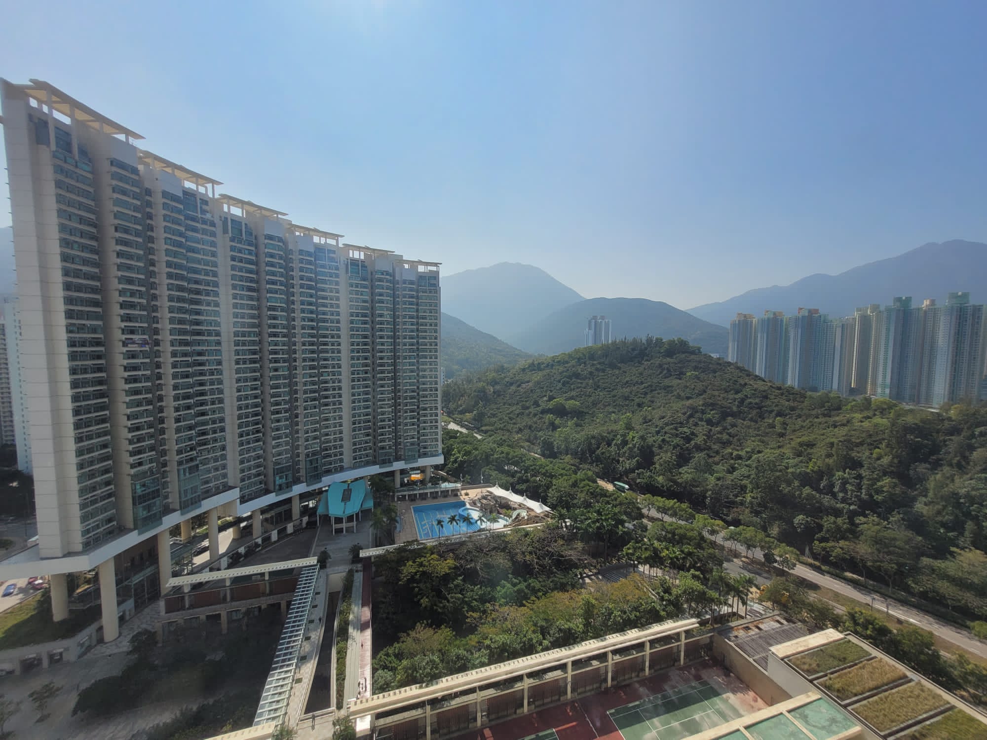 Near the MTR, near the shopping mall, the four is beautiful, the southeast garden view